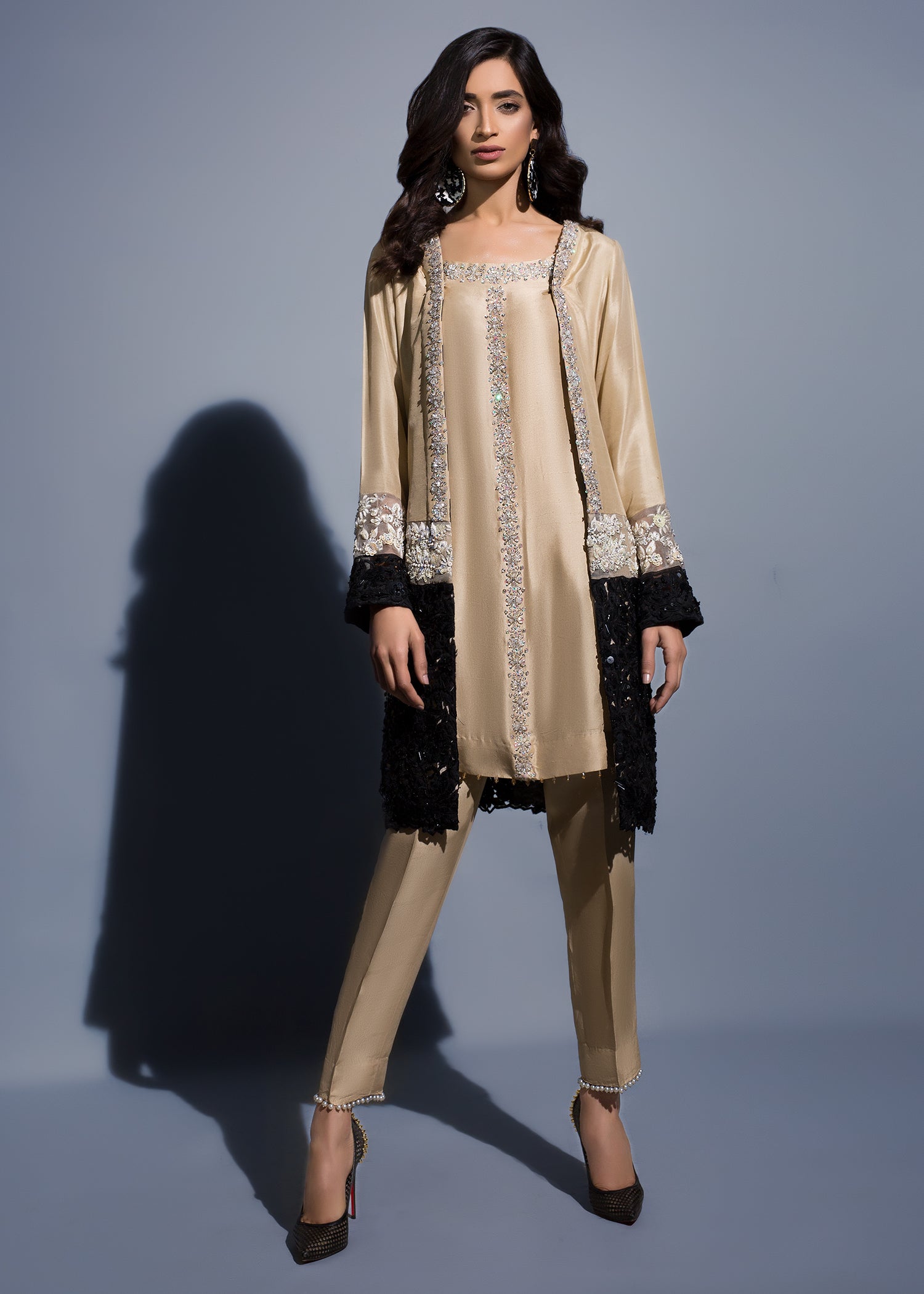 Coat style hot sale dresses pakistani