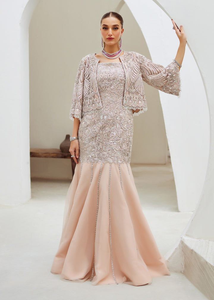 Latest pakistani formal dresses best sale